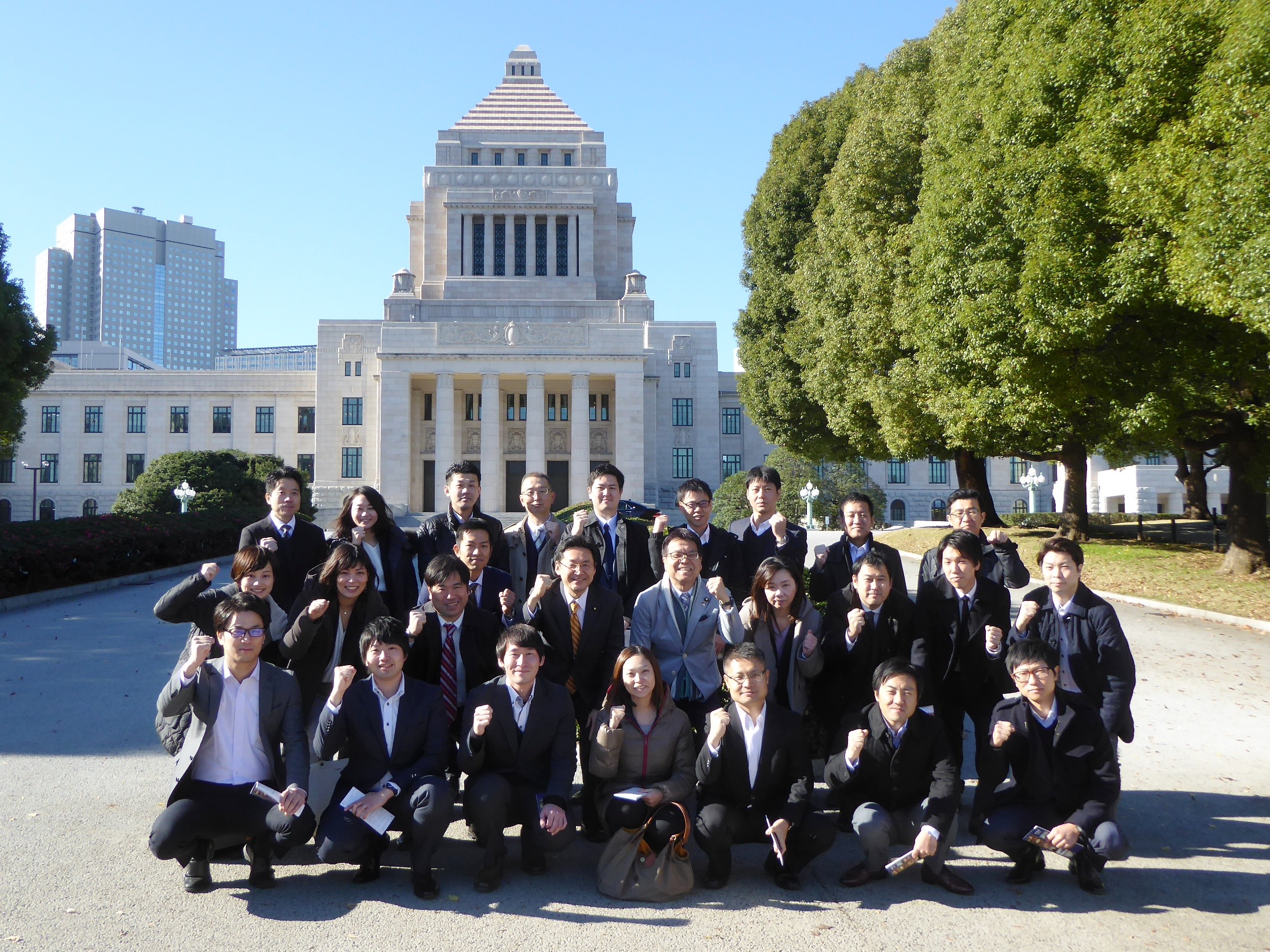 国会見学 ホンダファイナンス労組 全国マツダ労連 トヨタ輸送労組 いそざき哲史 公式サイト