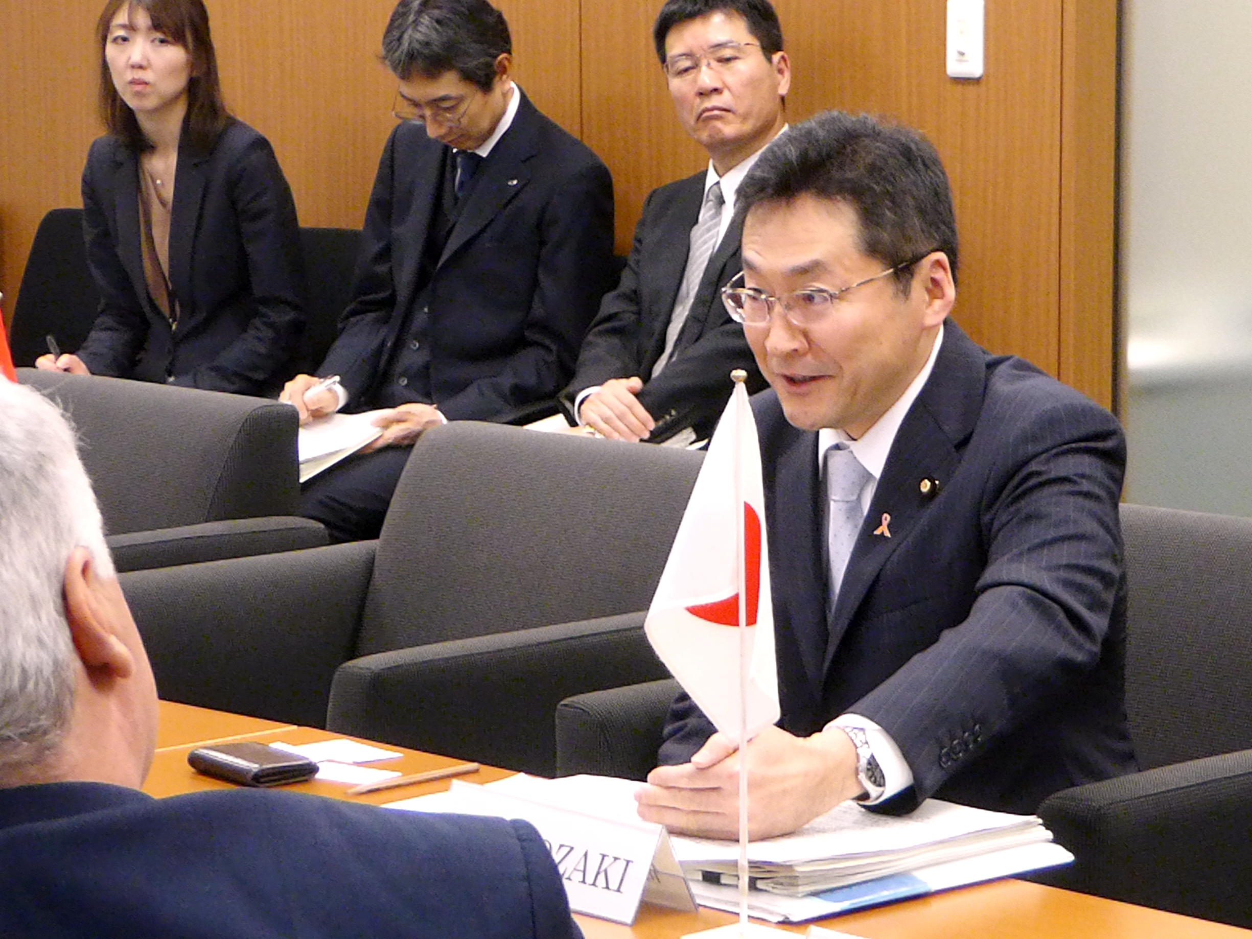 議員活動】カナダ上下院議員との面談 | いそざき哲史 公式サイト